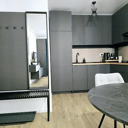 Апартаменти Brauner Urban Бухарест